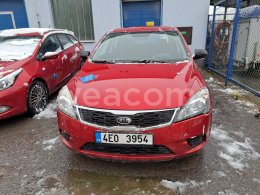 Aukcja internetowa: KIA  CEED