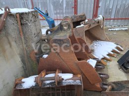Online aukce: UNEX  LOPATA 421