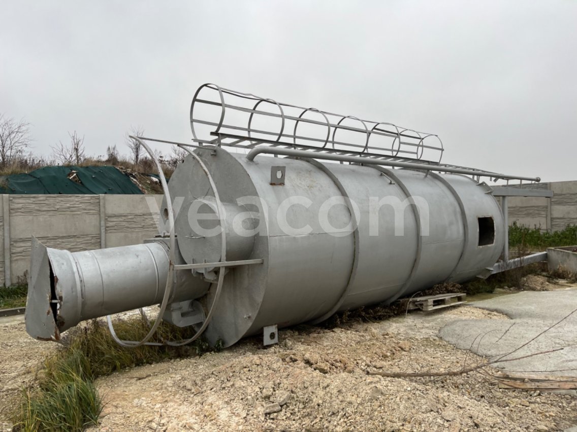 Online auction:   CEMENTOVÉ SILO- BEZ ŠTÍTKOV