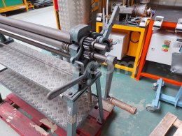 Online aukce:   JESAN KOVO XZC 1000/0,63