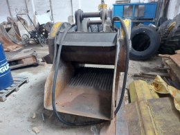 Online aukce:   MB CRUSHER BF 90.3