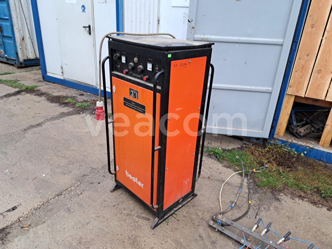 Online aukce:   BESTER BAB-24/250