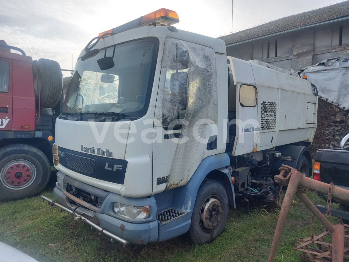 Online-Versteigerung: DAF  STREET CLEANSING