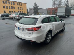 Online-Versteigerung: MAZDA 6 