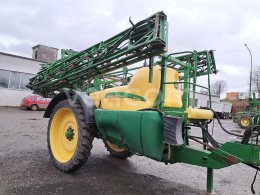 Online auction:   JOHN DEER 724 (2)