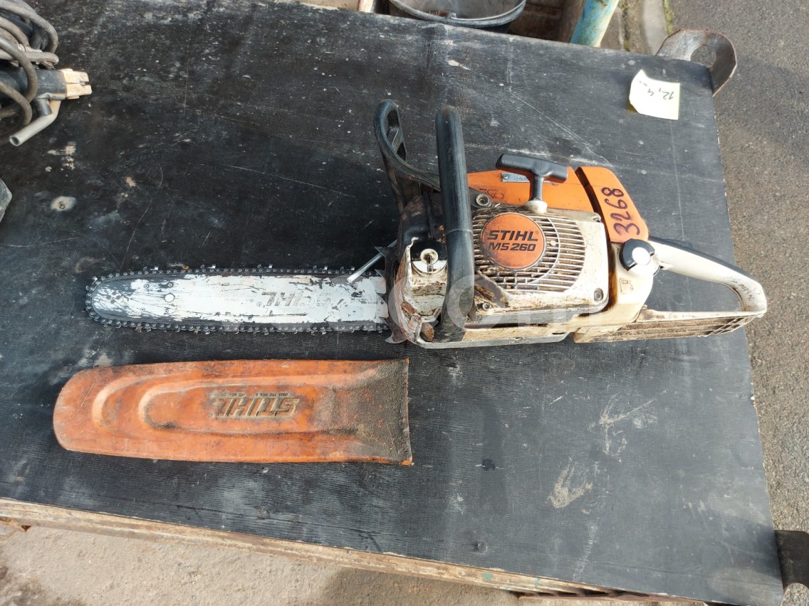 Online auction: STIHL  MS260