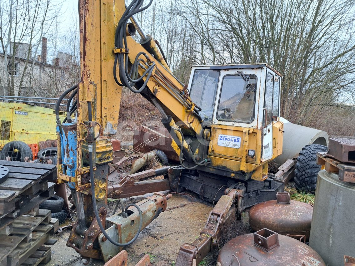 Online aukce: MENZI MUCK  6000T2