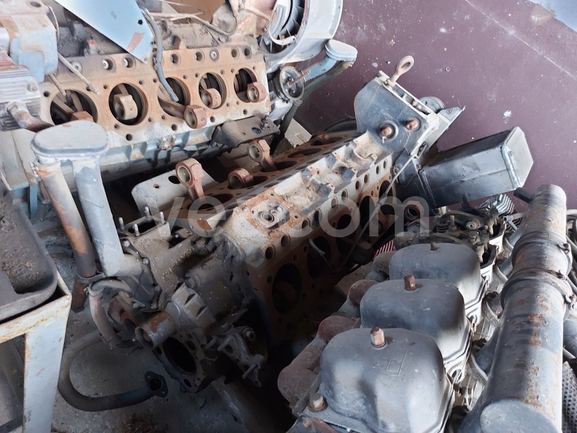 Online-Versteigerung:   MOTOR T815 (2)