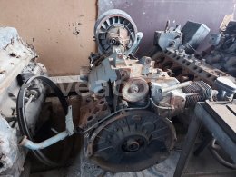 Online árverés:   MOTOR T815 (3)