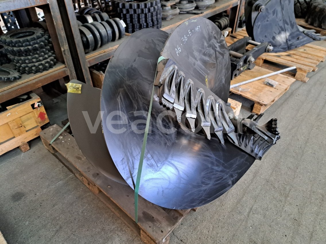 Online auction:   VRTÁK DIGGA 900 MM