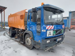 Online auction: VOLVO  FL H 42R