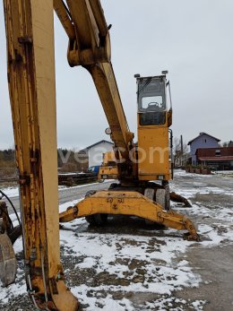 Online árverés: LIEBHERR  A 912