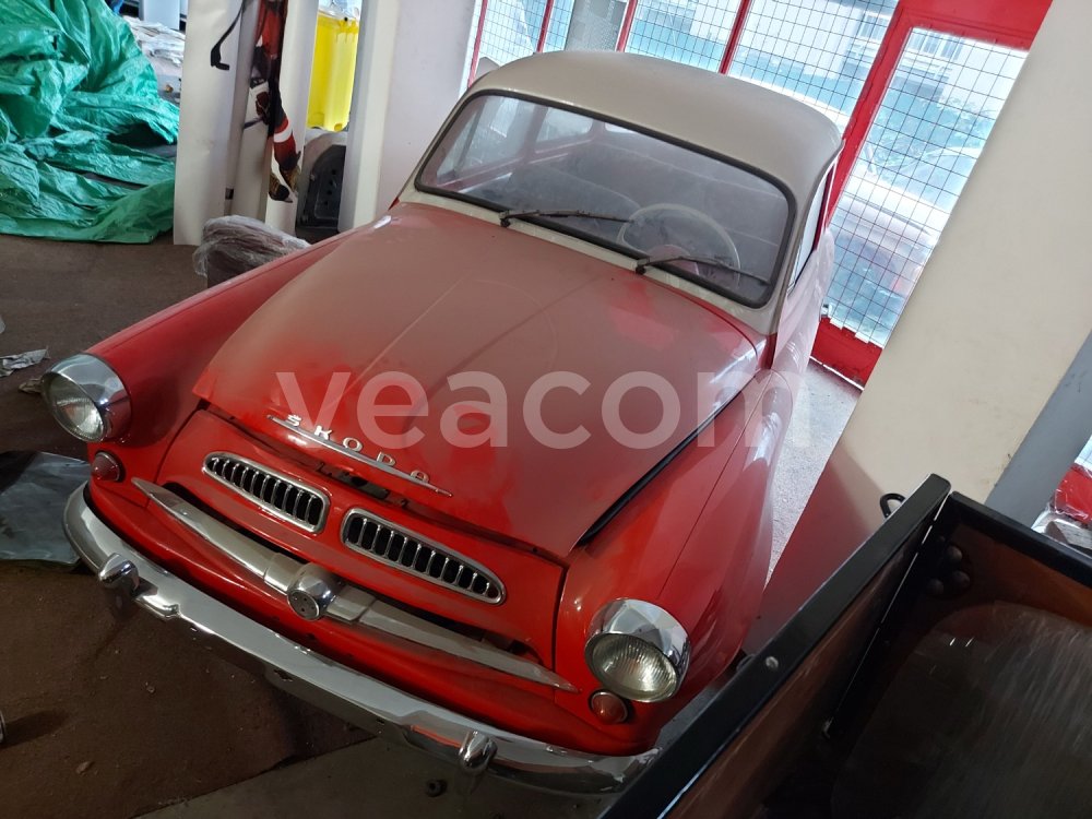 Online aukce: ŠKODA  SPARTAK 445