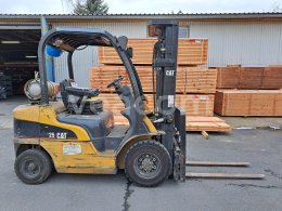 Online aukce: CATERPILLAR  GP 25 N