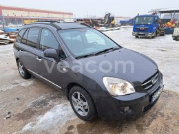 Online auction: KIA  CARENS