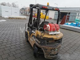 Online aukce: CATERPILLAR  GP 25 N