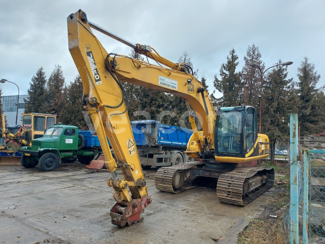 Online auction: JCB  210