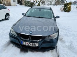 Online aukce: BMW  318I