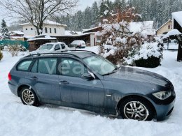 Online aukce: BMW  318I