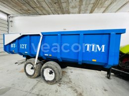 Online aukce:   PRÍVES ZA TRAKTOR (SAMOVÝROBA)