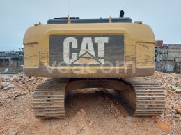 Online aukce: CATERPILLAR  325D