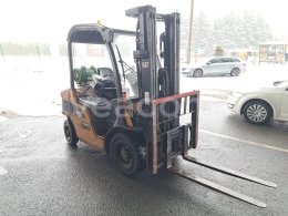 Online aukce: CATERPILLAR  GP25N