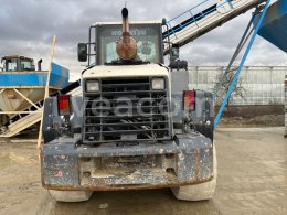 Online aukce: KOMATSU  WA 200-6
