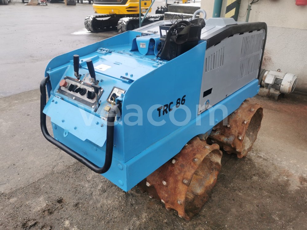 Online aukce:  WEBER TRC 86