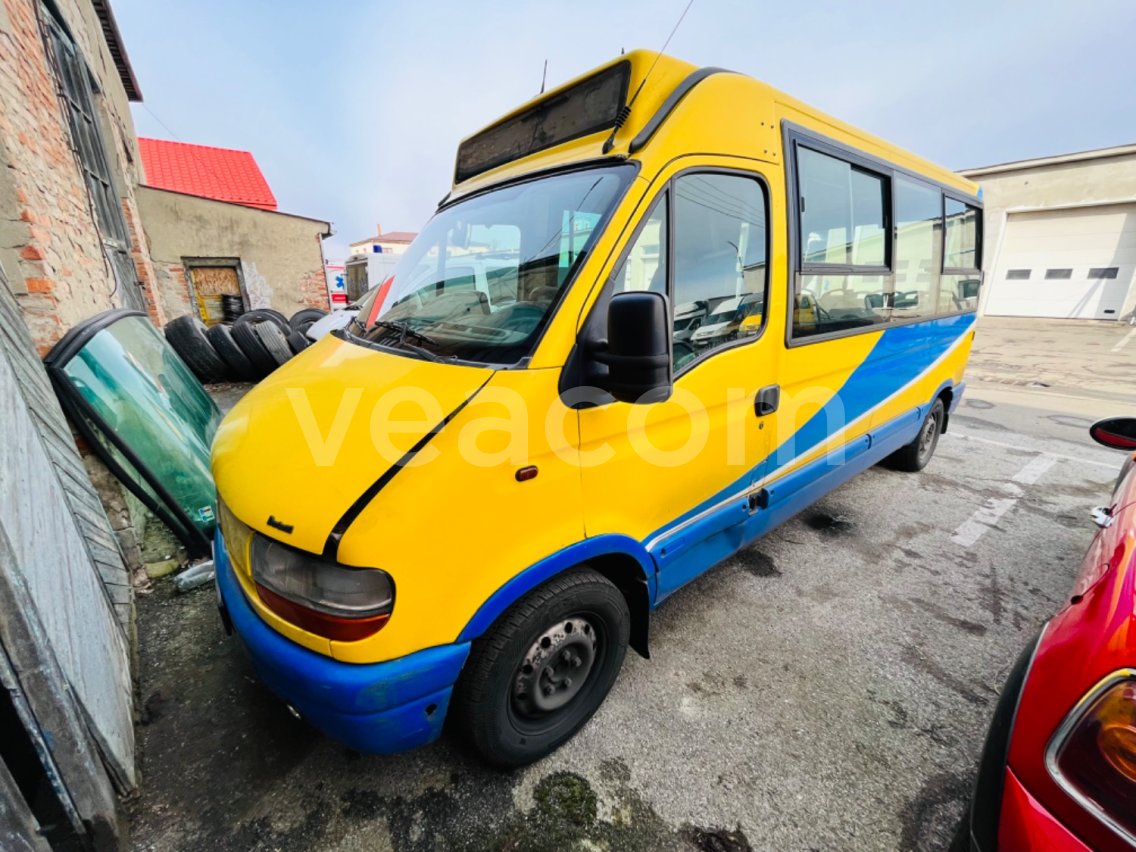 Online auction: RENAULT Master BUS