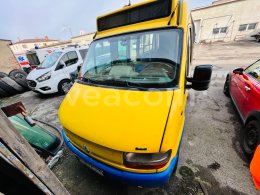 Online auction: RENAULT Master BUS