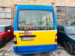 Online auction: RENAULT Master BUS