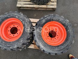 Aukcja internetowa: BOBCAT  DISKY S PNEU 10X16,5 NHS HEAVY DUTY (4KS)