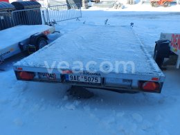Online aukce:   HUMBAUR KFZ TRANSPORTER