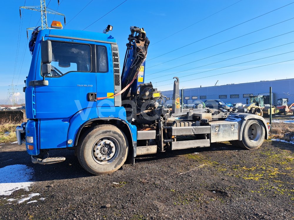 Online aukce: MAN  TGA 18.310