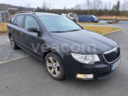 Online aukce: ŠKODA  SUPERB