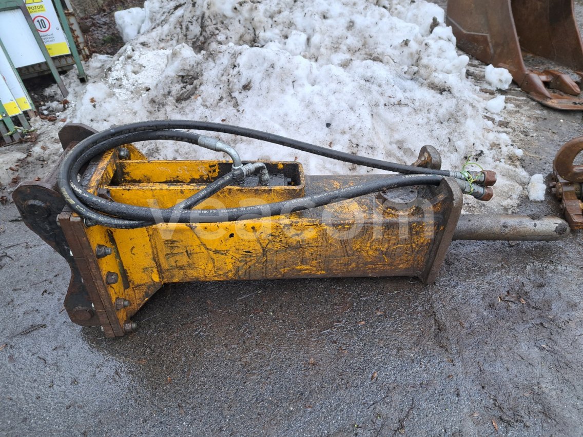 Інтернет-аукціон:   HYDRAULICKÉ KLADIVO NA CASE 168