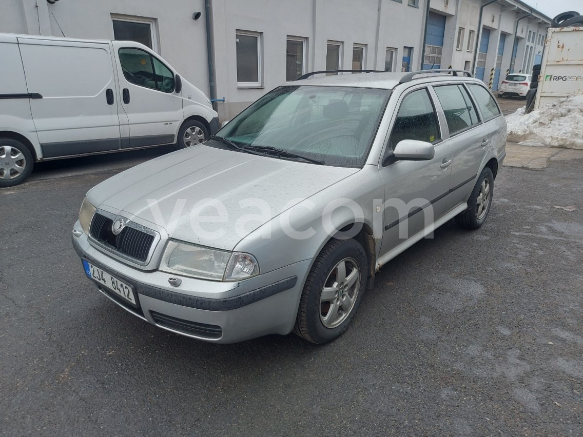 Online auction: ŠKODA  OCTAVIA