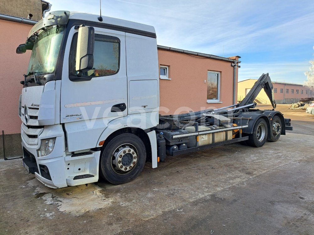 Online aukce: MERCEDES-BENZ  ACTROS 2540 6X2