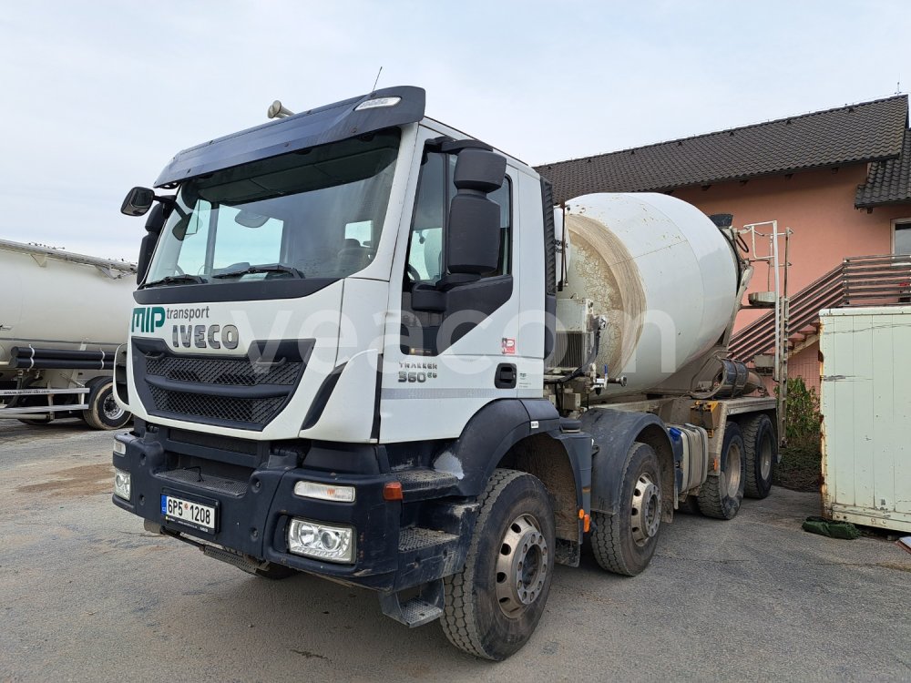 Online aukce: IVECO  TRAKKER 360 8X4