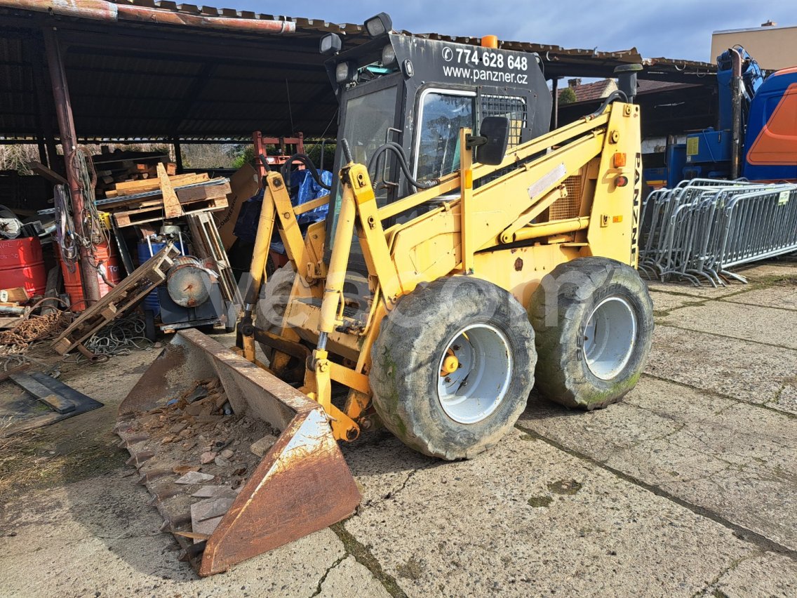 Online-Versteigerung:   ZETCAT LL 60