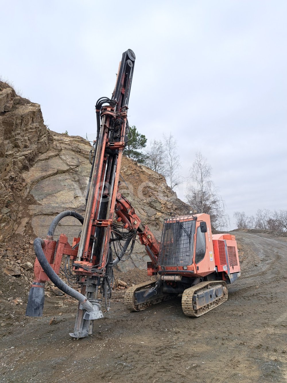 Online aukce:  SANDVIK DP 1100