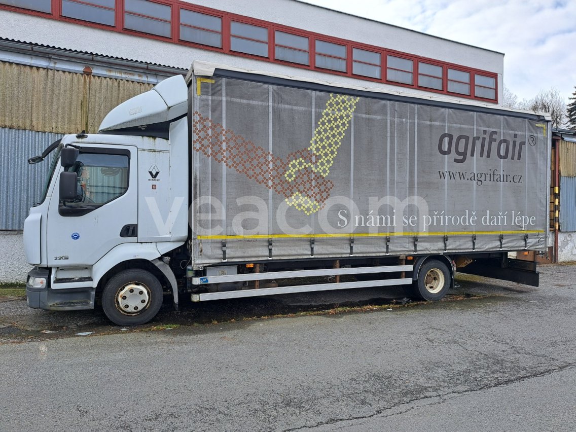 Online aukce: RENAULT  MIDLUM 220.12 P 4X2