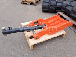 Online aukce:  PŘIDRŽOVAČ BOBCAT HCL E25/E26