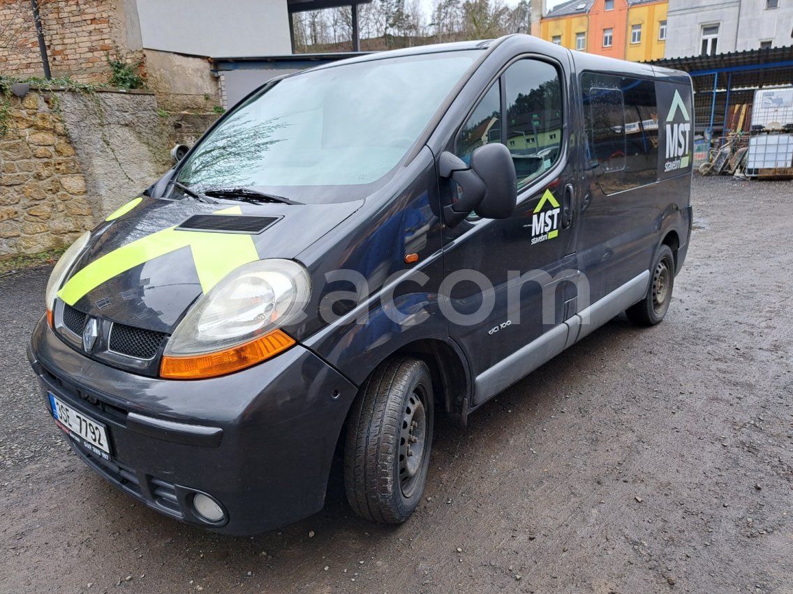 Online-Versteigerung: RENAULT  TRAFIC