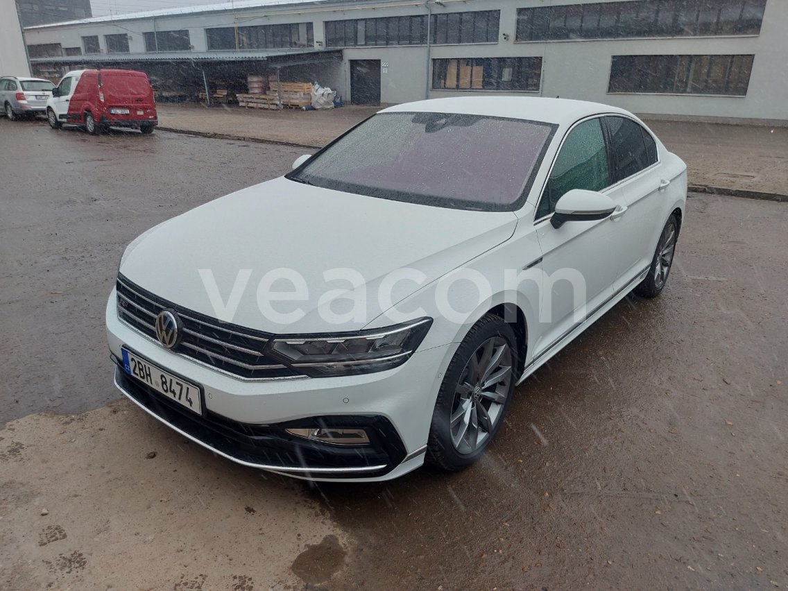 Online aukce: Volkswagen  PASSAT
