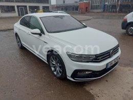 Online aukce: Volkswagen  PASSAT