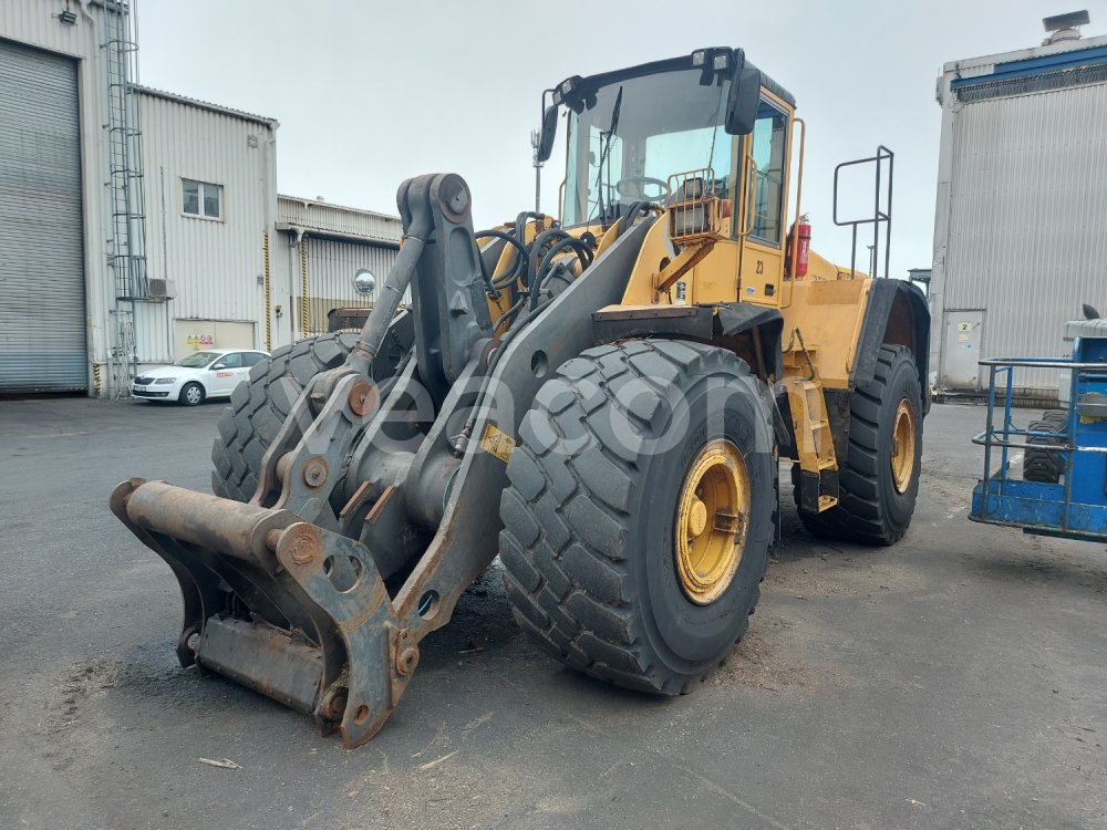 Online aukce: VOLVO  L 150 E