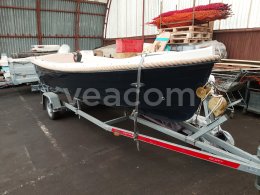 Online árverés:   CORSICE 475 + HONDA 40HP A TEMA