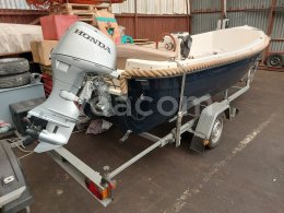 Online árverés:   CORSICE 475 + HONDA 40HP A TEMA