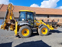 Online auction: JCB  4 CX